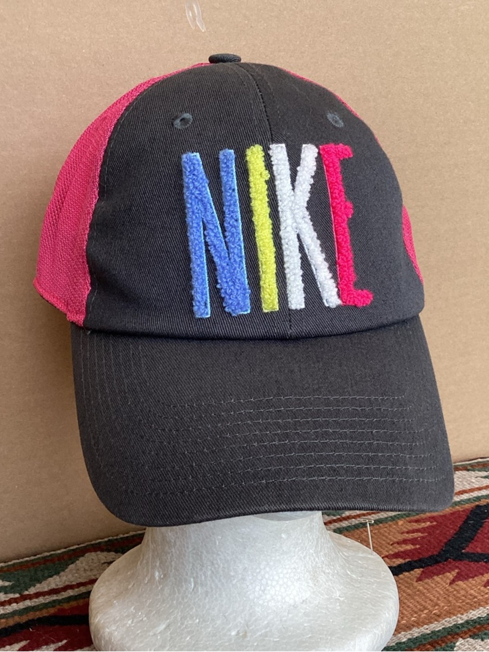 Nike Adjustable Women’s Hat Heritage 86